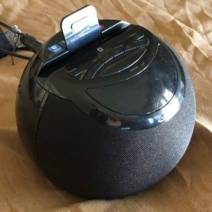 ilive- clock docking station